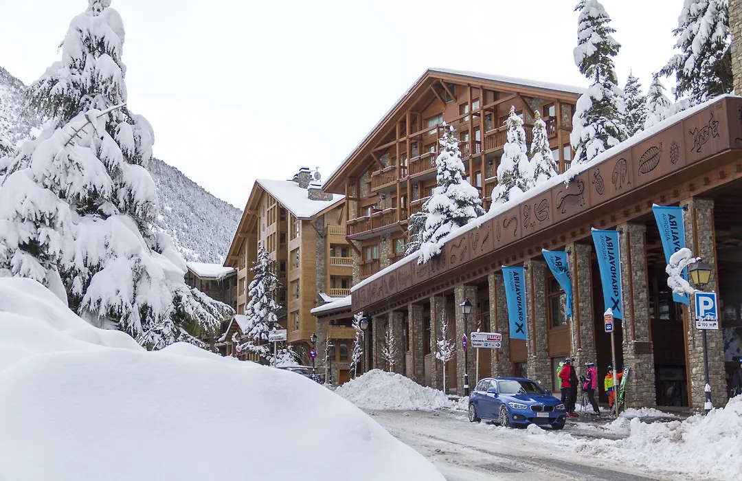 Sport Hotel-1